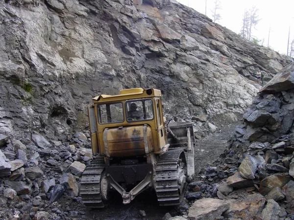 Mineralogická lokalita Pegmatit "Mechová žíla""", Russia