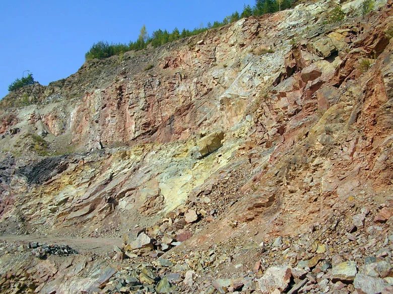 Mineralogická lokalita Předklášteří, Dřínová, Czech Republic