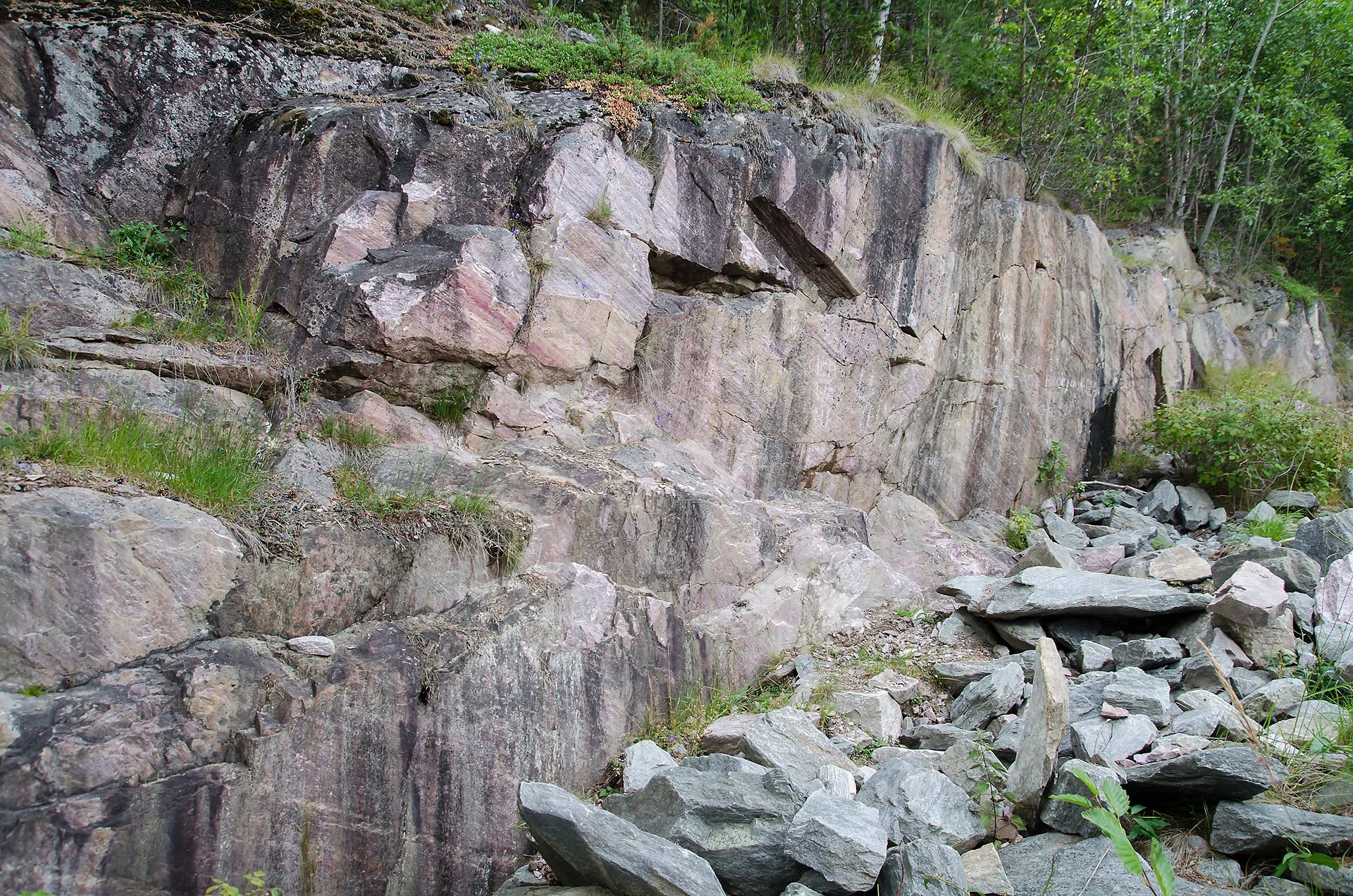 Mineralogická lokalita Søre Lia Quarry, Lom, Norway