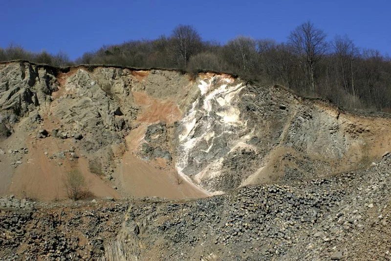 Mineralogická lokalita Soutěsky, Czech Republic
