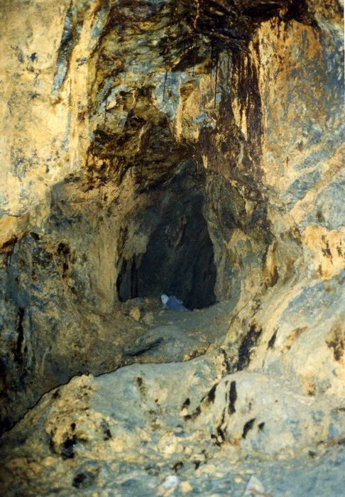 Mineralogická lokalita Stříbro, Dlouhá žíla, Czech Republic