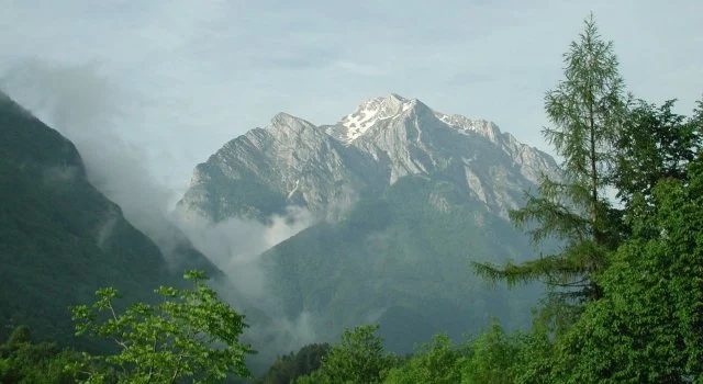 Mineralogická lokalita Triglav, Slovenia