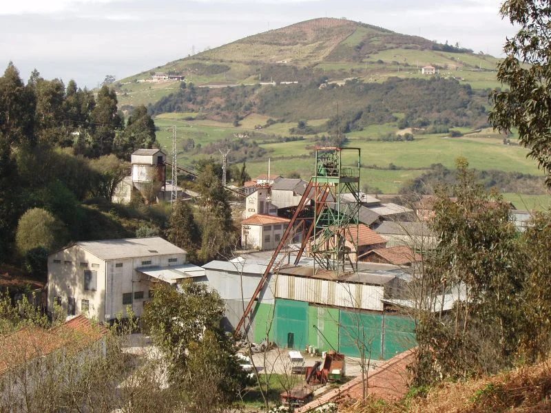 Mineralogická lokalita Villabona, Asturias, Spain