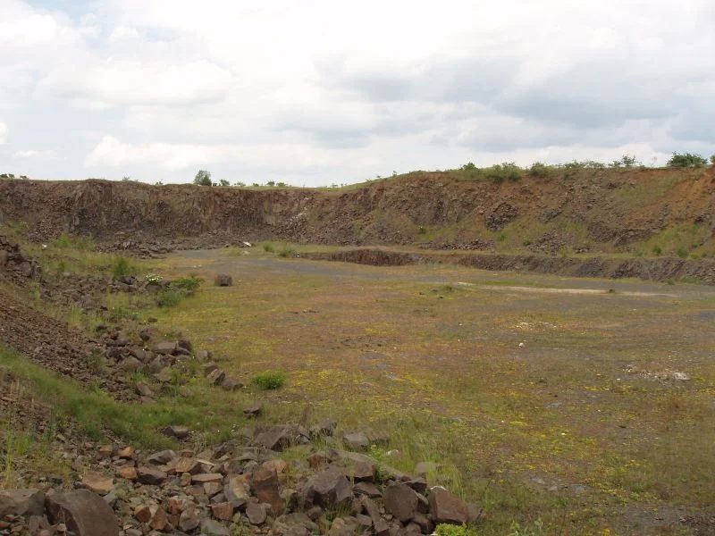 Mineralogická lokalita Vinařická hora u Kladna, Czech Republic