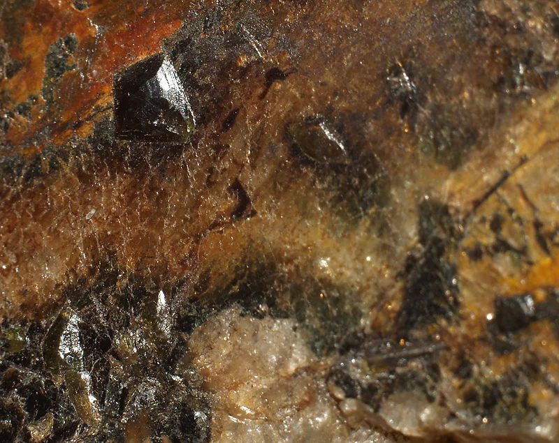 Fotografie minerálu Monazit-(Ce) z lokality Dolní Bory, Czech Republic