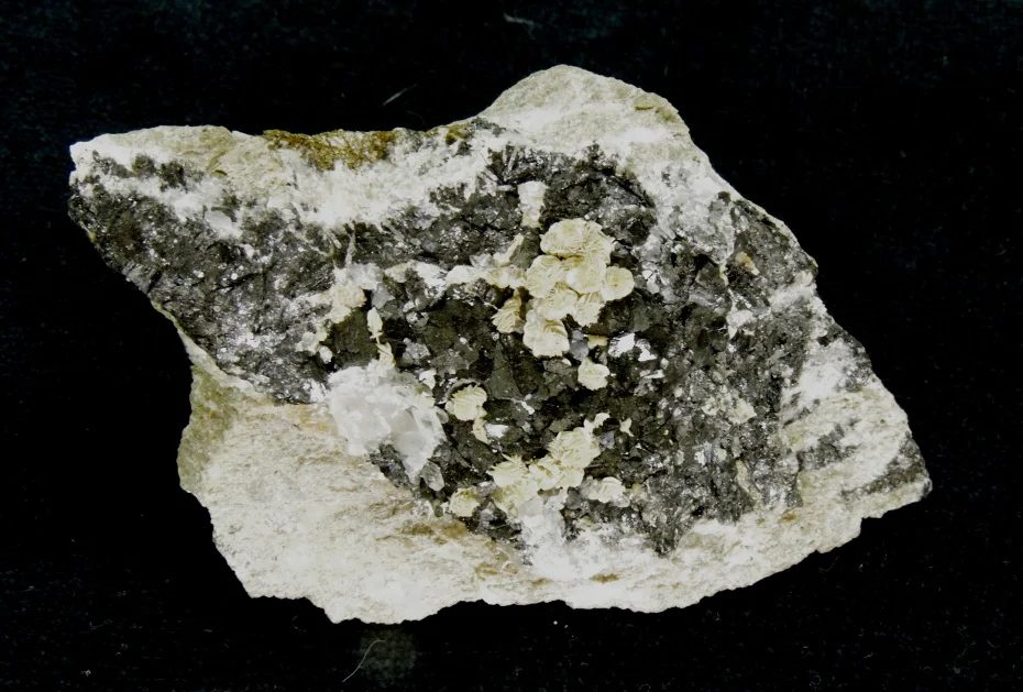 Fotografie minerálů Siderit, Sfalerit z lokality Kutná Hora, Czech Republic