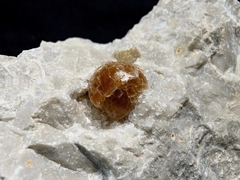 Fotografie minerálu Fluorit z lokality Štramberk, Czech Republic