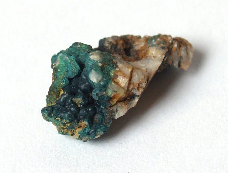 Fotografie minerálu Pseudomalachit z lokality Lubietová, Slovakia