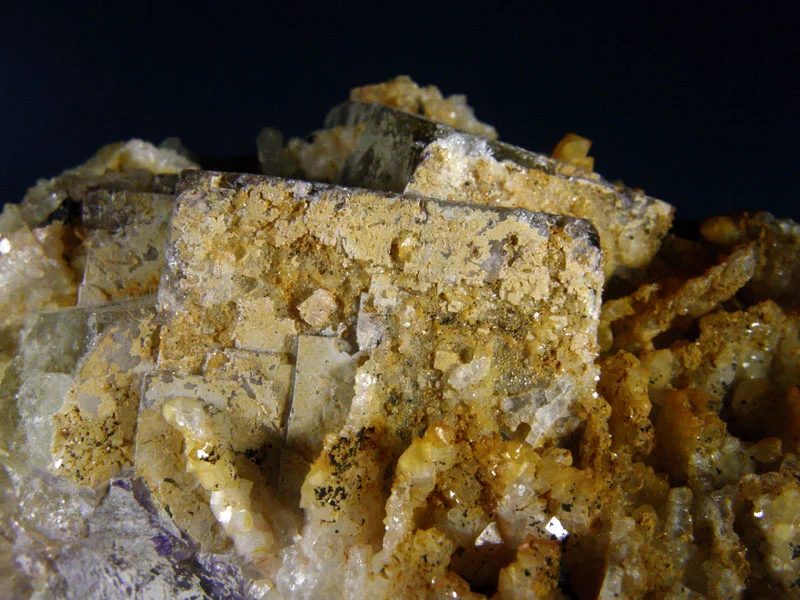 Fotografie minerálu Fluorit z lokality Moldava, Czech Republic