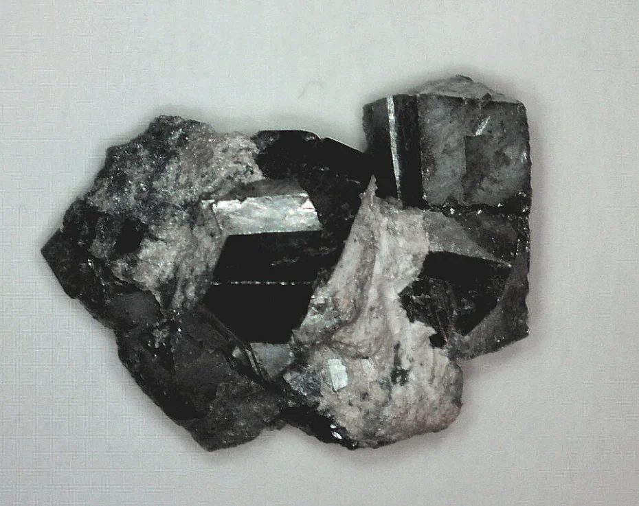 Fotografie minerálu Arzenopyrit z lokality Kutná Hora, Czech Republic