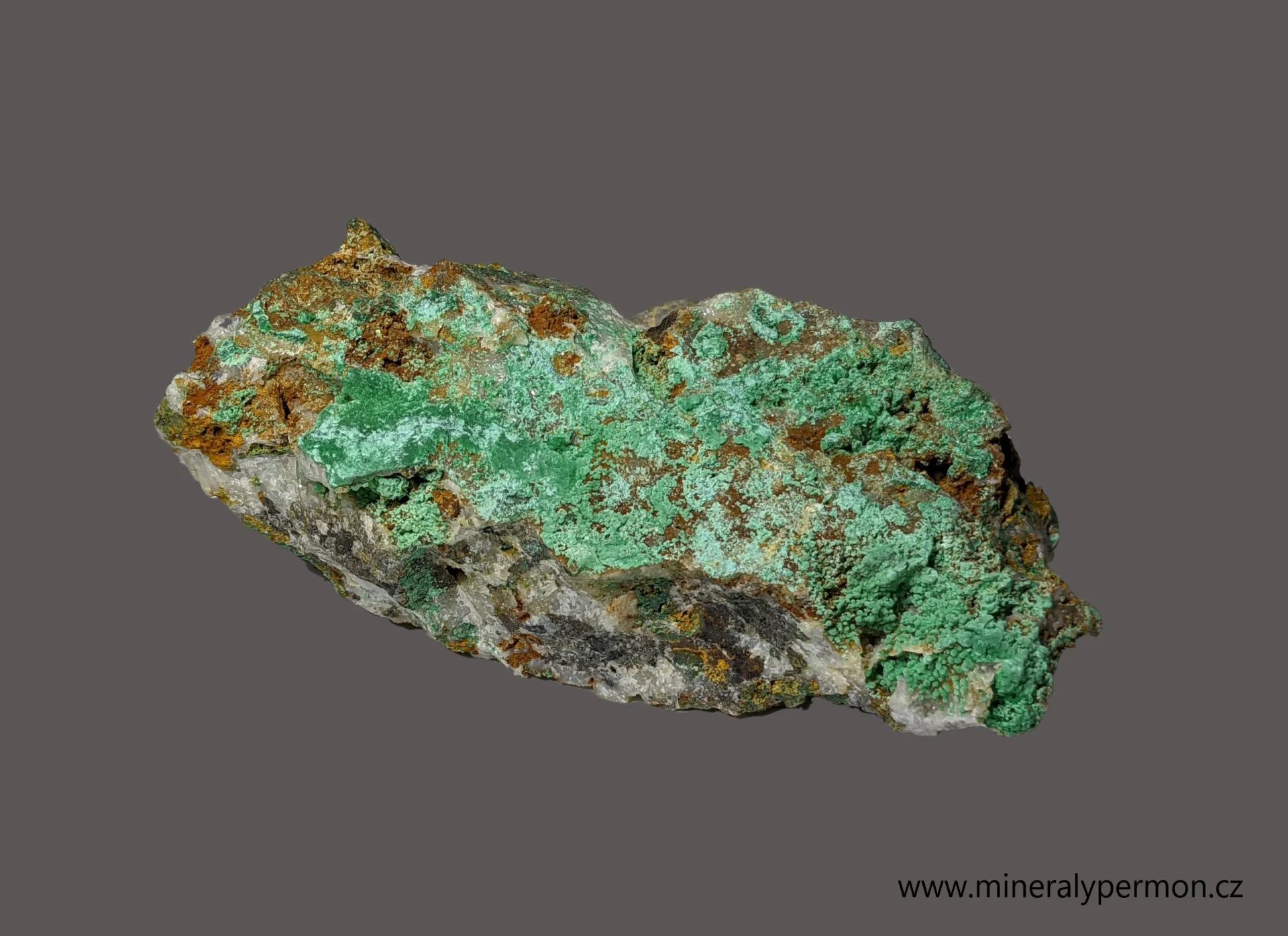 Fotografie minerálu Malachit z lokality Borovec, štola Mír, Czech Republic