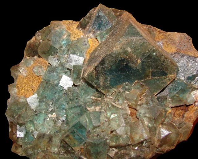 Fotografie minerálu Fluorit z lokality Budjgar, Mongolia