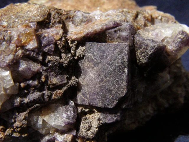 Fotografie minerálu Fluorit z lokality Hora Svaté Kateřiny, Czech Republic