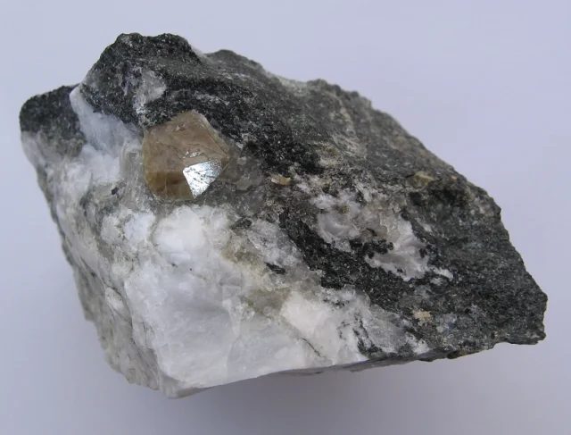 Fotografie minerálu Titanit z lokality Libodřice, Czech Republic