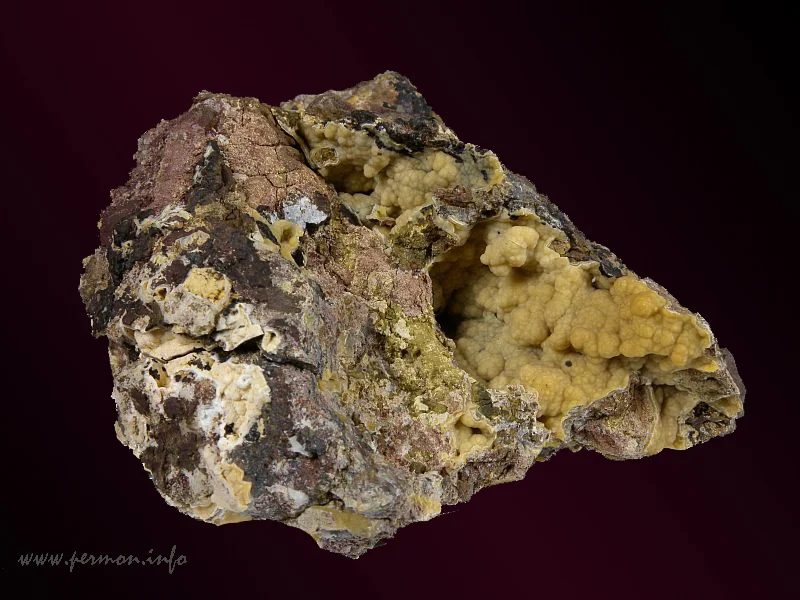 Fotografie minerálu Křemen (var. chalcedon) z lokality Vrančice, Czech Republic