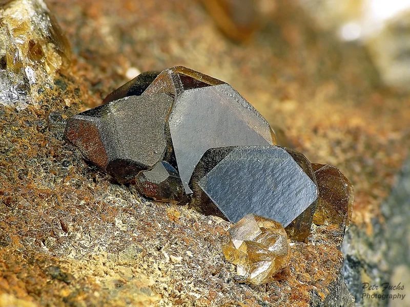 Fotografie minerálu Baryt z lokality Jeníkov, Czech Republic