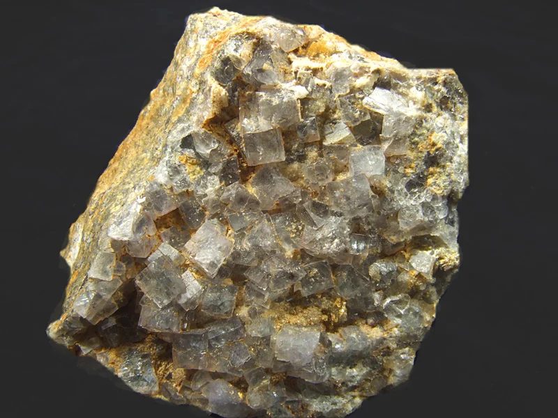 Fotografie minerálu Fluorit z lokality Kožlí, Czech Republic