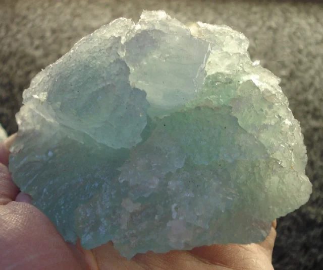 Fotografie minerálu Fluorit z lokality Hsianghua Ridge, China