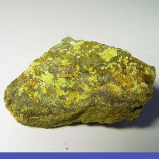 Fotografie minerálu Kasolit z lokality Jáchymov, Czech Republic