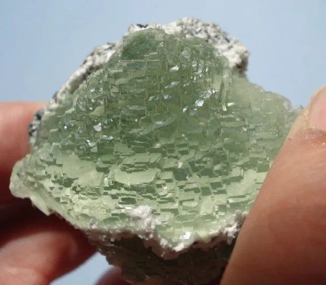 Fotografie minerálu Fluorit z lokality Xiang Jue Pu Mine, China