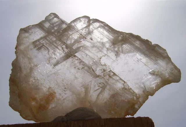 Fotografie minerálu Sádrovec z lokality Ghadamis, Libya