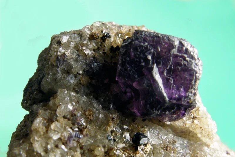 Fotografie minerálu Fluorit z lokality Cínovec, Czech Republic