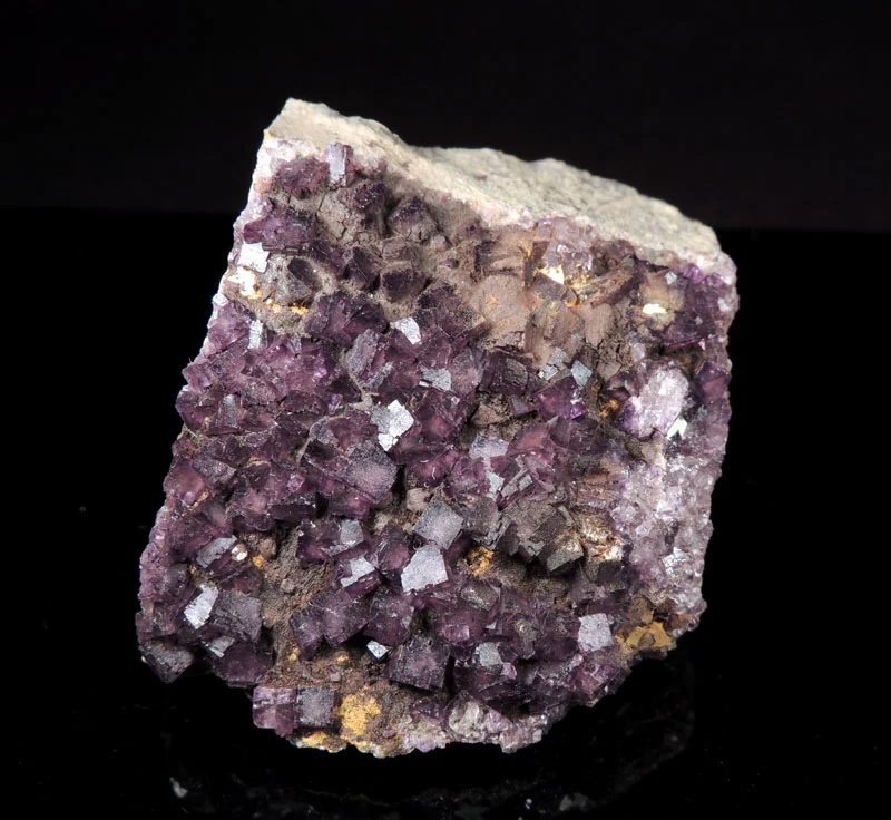 Fotografie minerálu Fluorit z lokality Niederschlag, Germany