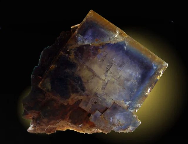 Fotografie minerálu Fluorit z lokality Černý Potok, Czech Republic