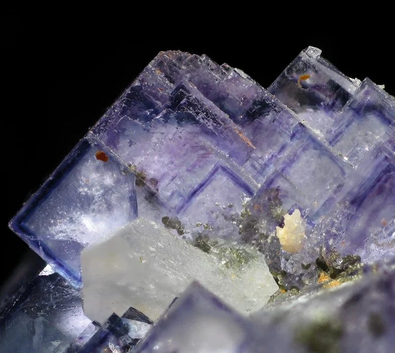 Fotografie minerálu Fluorit z lokality Shangbao Pyrite mine, China