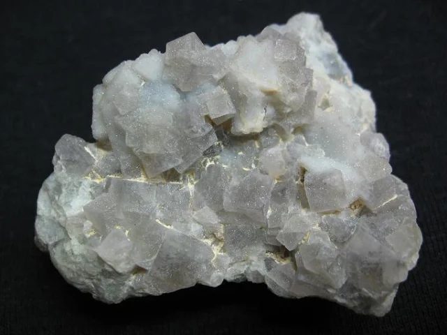 Fotografie minerálu Fluorit z lokality Běstvina, Czech Republic