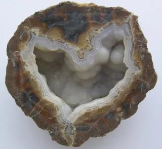 Fotografie minerálu Křemen (var. chalcedon) z lokality Byšta, Slovakia