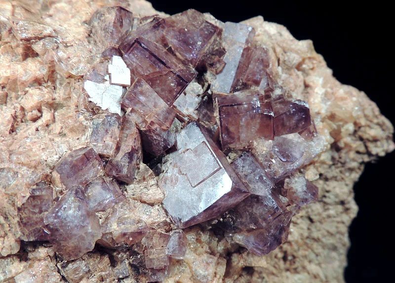 Fotografie minerálu Fluorit z lokality Petlery, Czech Republic