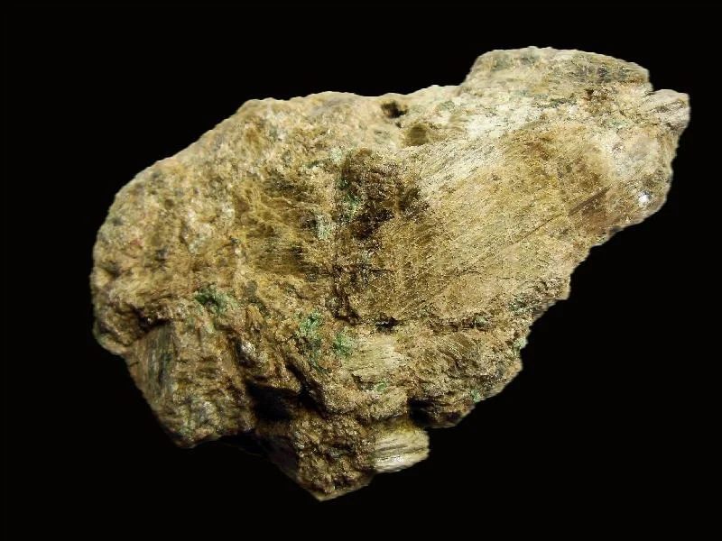 Fotografie minerálu Enstatit (var. bronzit) z lokality Bohouškovice, Czech Republic