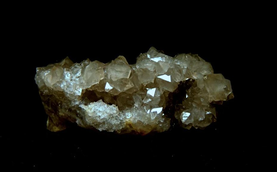 Fotografie minerálu Křemen z lokality Běstvina, Czech Republic