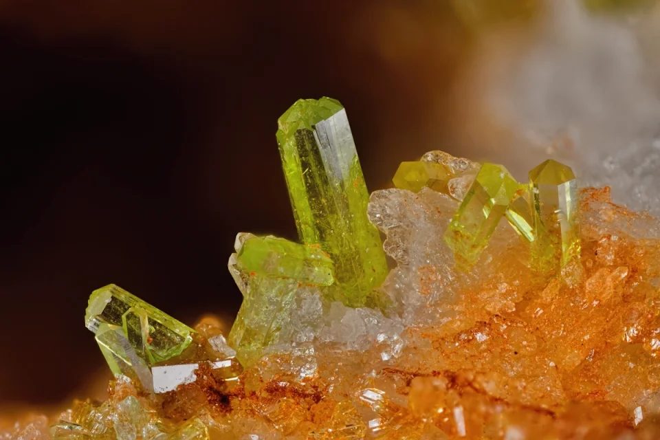 Fotografie minerálu Pyromorfit z lokality Yaogangxian Mine, China