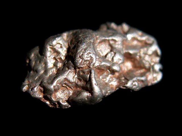 Fotografie minerálu Platina z lokality Mias, Ural, Russia