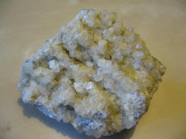 Fotografie minerálu Fluorit z lokality Moldava, Czech Republic