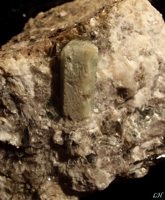 Fotografie minerálu Beryl z lokality Maršíkov, Střelecký důl, Czech Republic