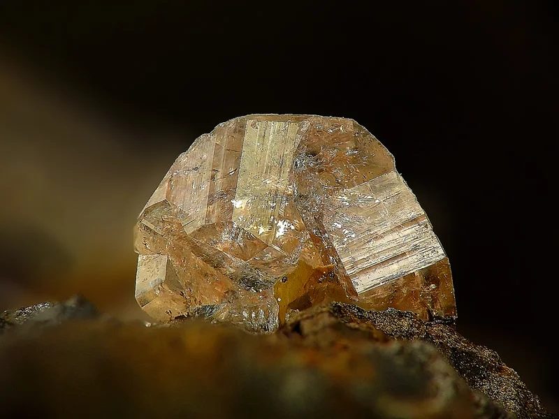Fotografie minerálu Chabazit (var. fakolit) z lokality Rytina soutěska, Sebuzín, Czech Republic