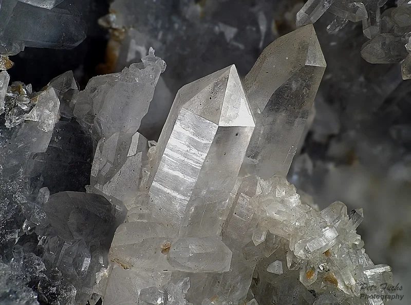 Fotografie minerálu Křemen z lokality Krupka, Czech Republic