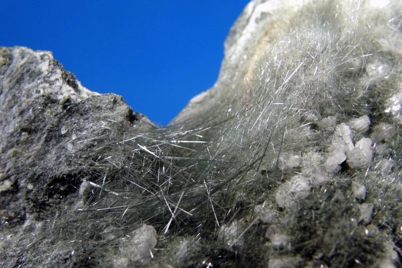 Fotografie minerálu Byssolit z lokality Knappenwand, Austria
