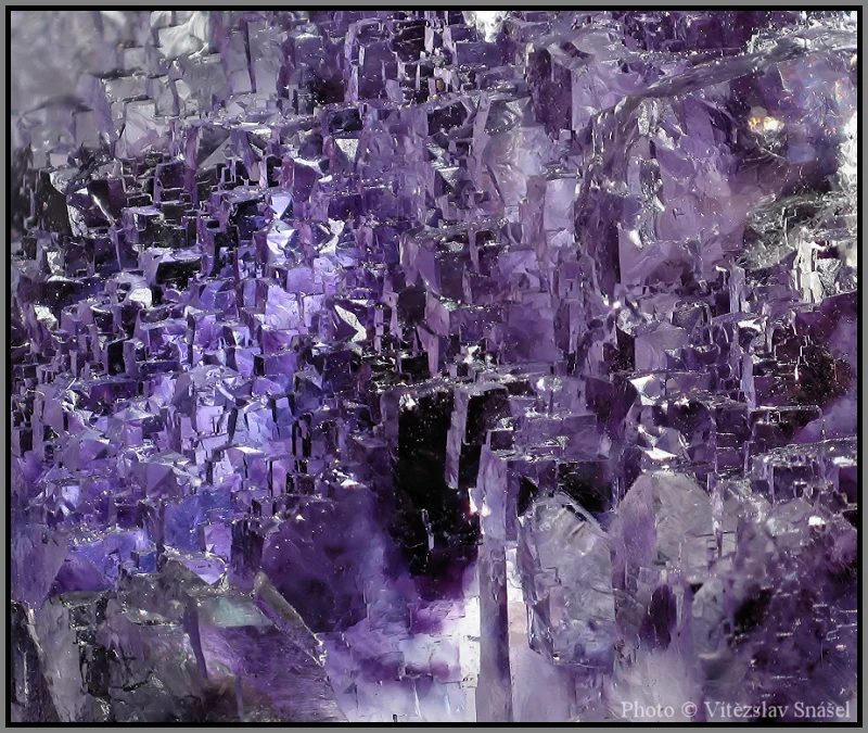 Fotografie minerálu Fluorit z lokality Yaogangxian Mine, China