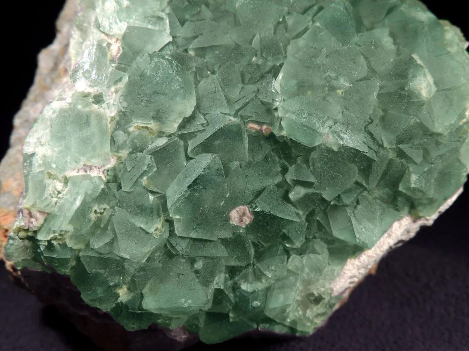 Fotografie minerálu Fluorit z lokality Antonsthal, Germany