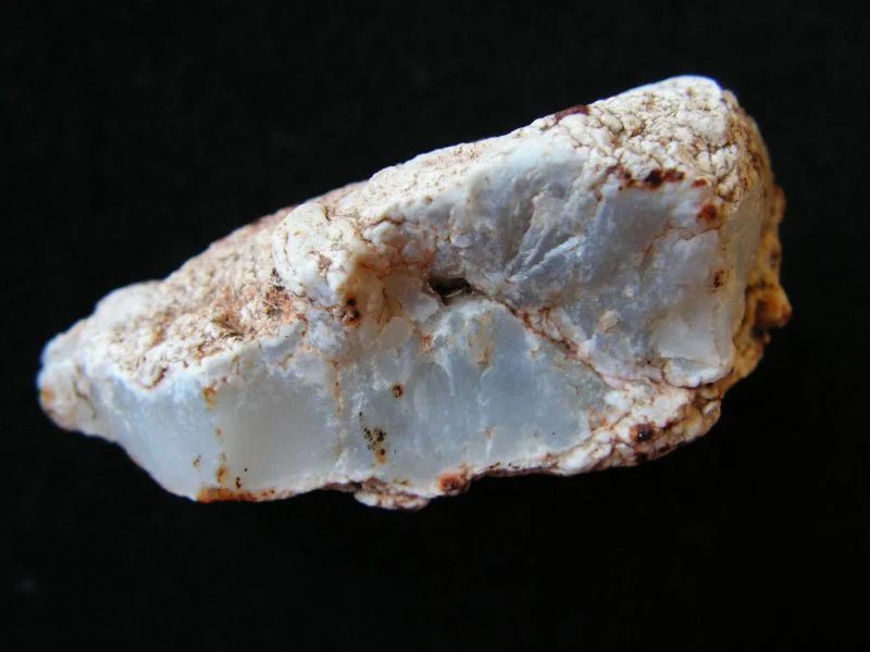 Fotografie minerálu Křemen (var. chalcedon) z lokality Dukovany, Czech Republic
