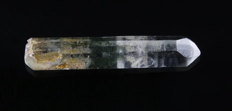 Fotografie minerálu Křemen (var. křišťál) z lokality Korálové jámy, Czech Republic