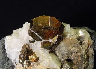 Fotografie minerálu Pyrit z lokality Příbram #16, Czech Republic