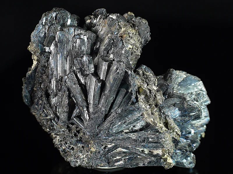 Fotografie minerálu Antimonit z lokality Cavnic, Rumunsko, Czech Republic